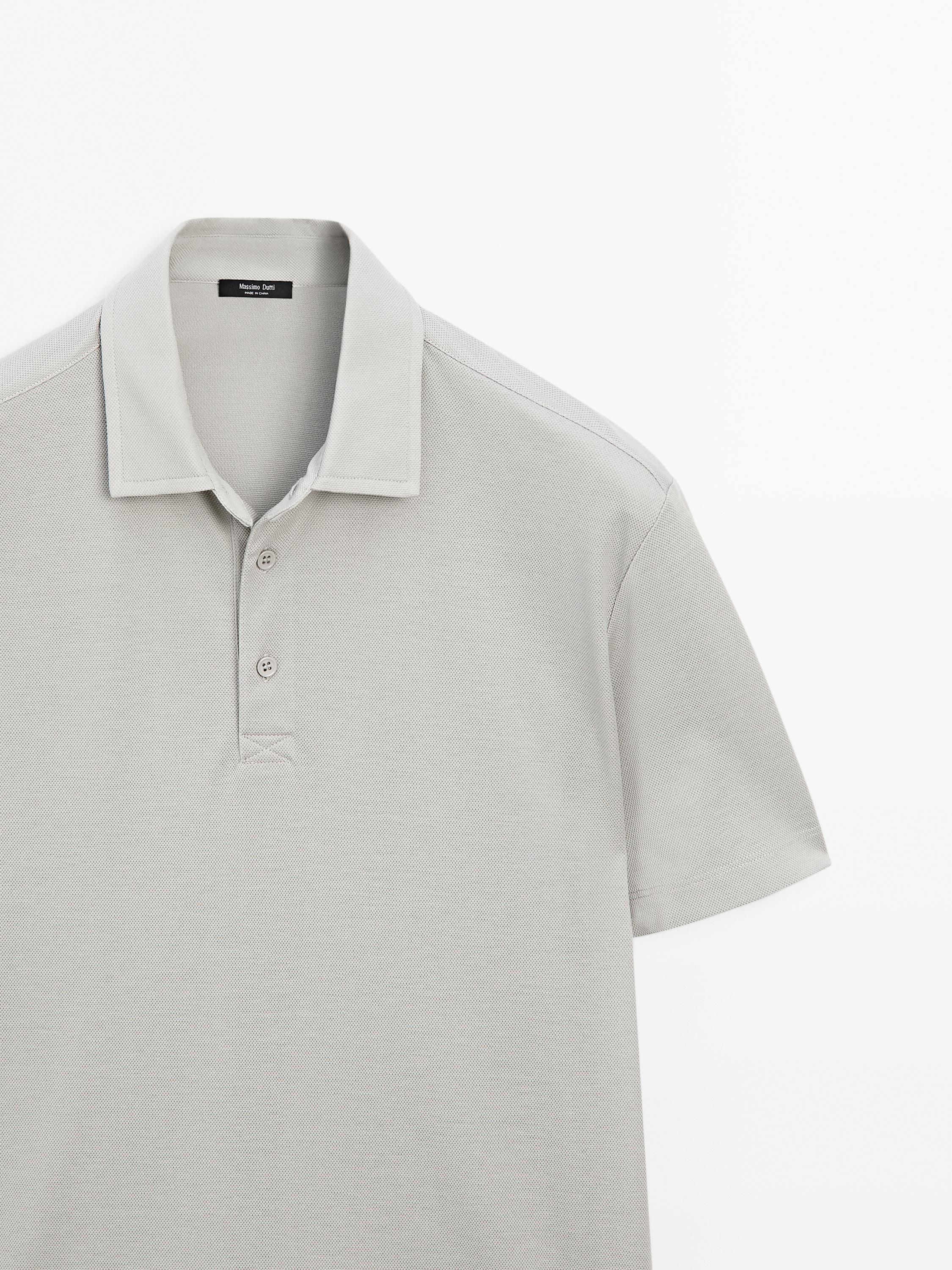 Textured short sleeve polo shirt